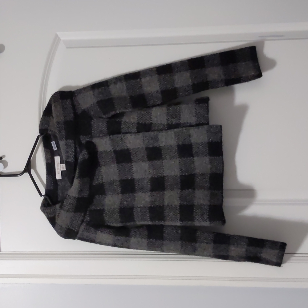 Ellen Tracey Black and Grey Sweater Cape